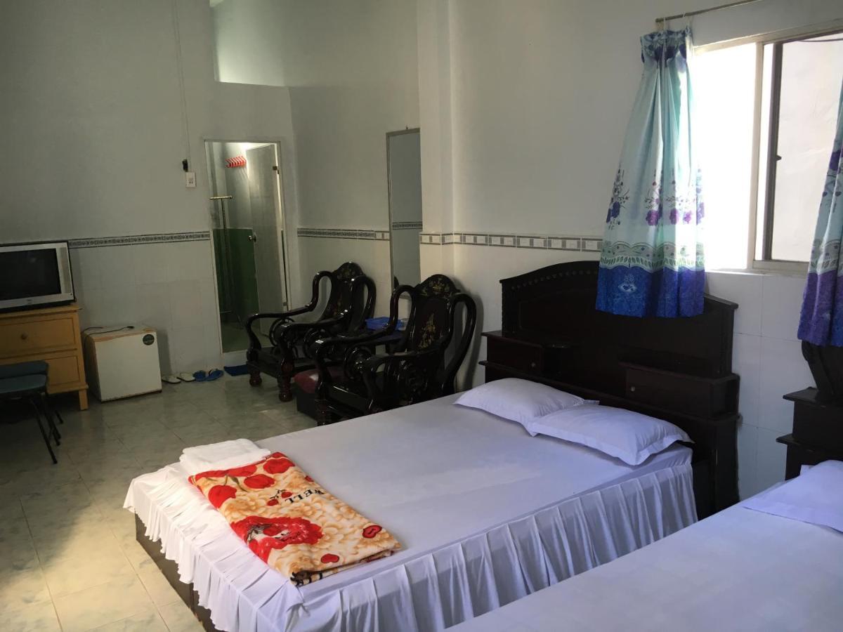 Khach San Thien Phuc Hotel Cà Mau Kültér fotó