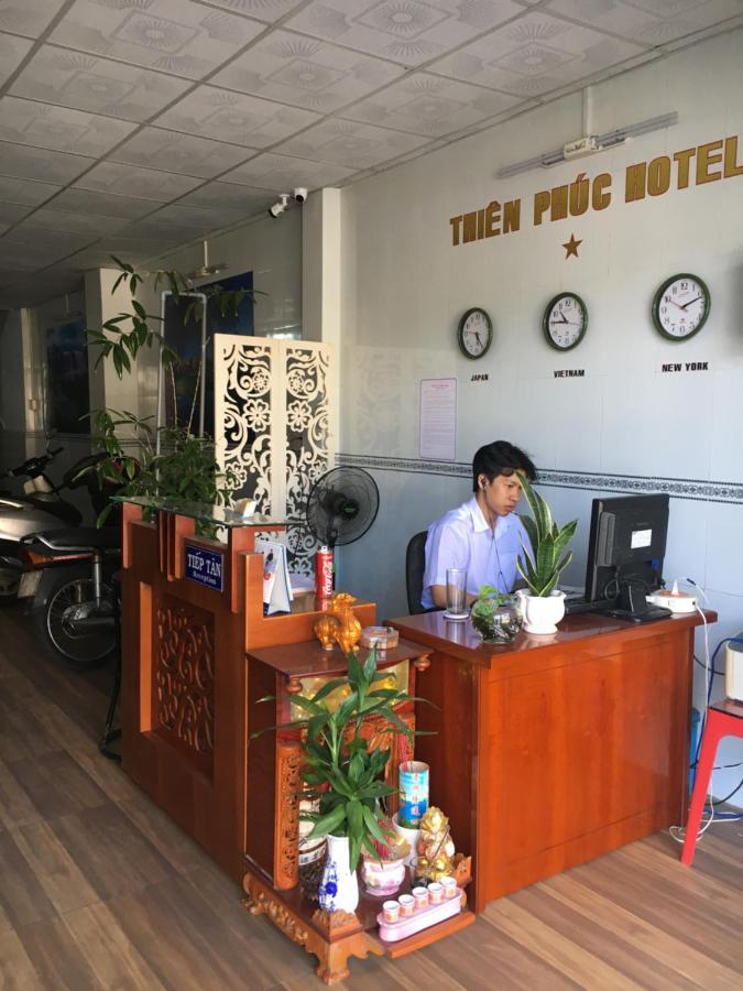 Khach San Thien Phuc Hotel Cà Mau Kültér fotó
